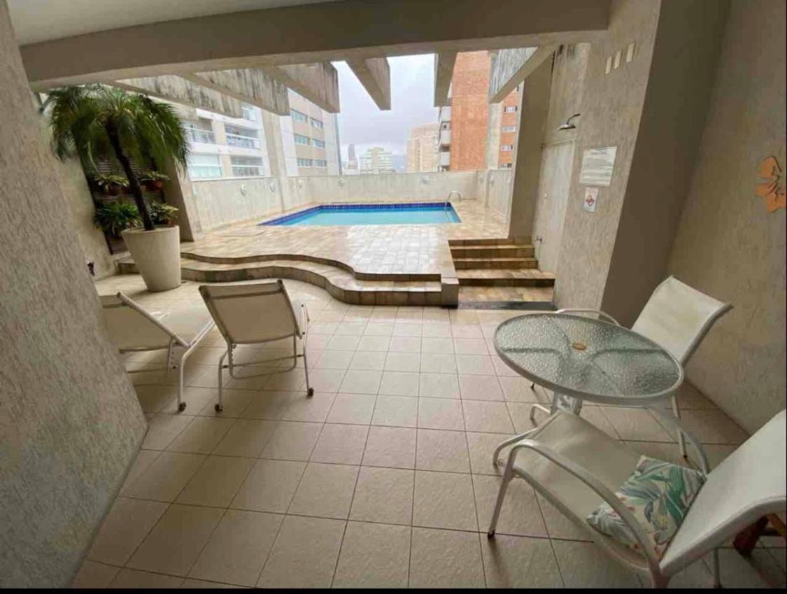Flat Em Santos No Gonzaga A Tres Quadras Da Praia Екстер'єр фото